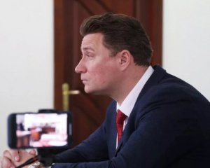 Адвоката "беркутівців" і Шарія позбавили ліцензії