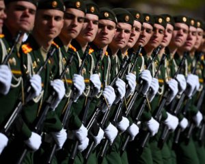 Создали горячую линию для российских военных, которые хотят сдаться в плен