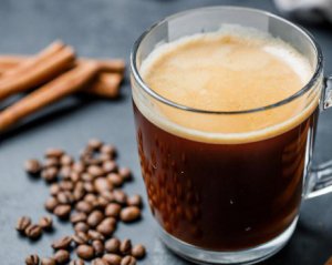 Не ароматом единым: чем полезна корица в кофе для фигуры и здоровья
