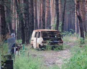 Вешали или душили: под Изюмом находят погибших с веревками на шее