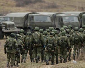 Россияне строят фортификационные сооружения на админгранице Крыма