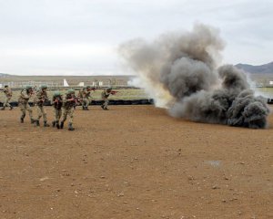 На кордоні Вірменії та Азербайджану знову пролунала стрілянина: що відомо