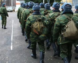 Відловлюють чоловіків – окупаційна &quot;влада&quot; тероризує людей на захоплених територіях