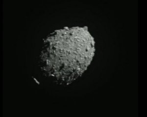 Місія вартістю $325 млн. Апарат NASA вперше навмисне врізався в астероїд
