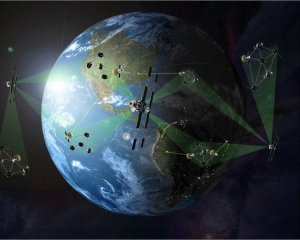 Адмирал Великобритании: РФ может из космоса атаковать западные системы связи