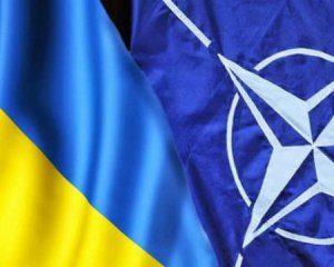 В Офисе президента заявили, что Украина может вступить в НАТО, как Швеция и Финляндия
