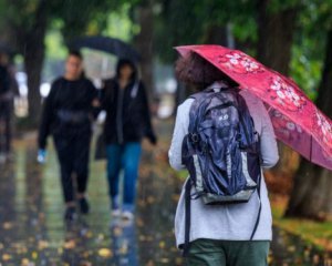 Ливни и холод: каких температур ждать в Украине сегодня