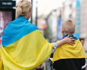 Оккупанты похитили на границе с Эстонией около тысячи украинских беженцев
