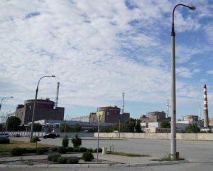 В МАГАТЭ отреагировали на обстрел и обесточивание Запорожской АЭС