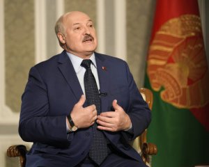 Загроза з боку Білорусі: Лукашенко зібрав військових на термінову нараду щодо України
