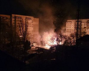 У Миколаєві окупанти влучили у п&#039;ятиповерхівку: перші подробиці