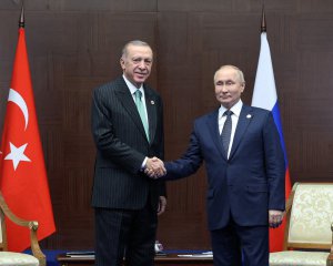 Ердоган знову тиснув руку Путіну