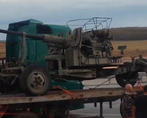 Росія стягує на фронт гармати середини минулого століття