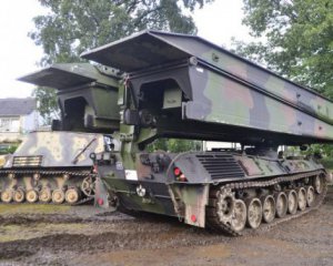 Німеччина передала Україні 16 танкових мостоукладачів: як вони допоможуть ЗСУ