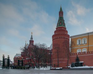 Московські паркінги облаштовують під бомбосховища – ЗМІ