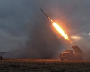 Россияне массированно обстреляли Украину. В ход пошли танки, артиллерия, минометы