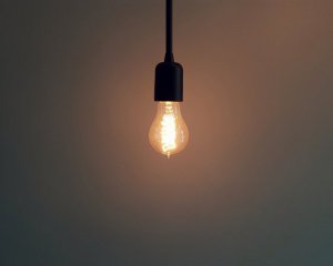 Понад 4 год. без світла. Для Києва готують нові "неприємні" графіки