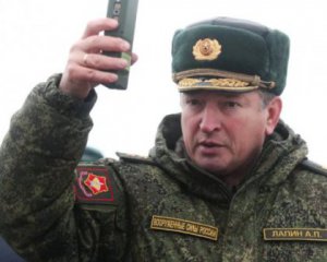 Путин не уволил генерала Лапина, на которого &quot;наехал&quot; Кадыров – расследователи
