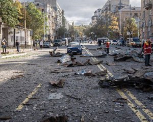 З танків, мінометів й артилерії. Росіяни з новою силою вгатили по Україні