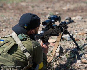 ЗСУ відбивають за добу десятки атак. У Міноборони озвучили, де епіцентр війни