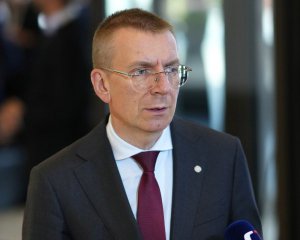 До мера, який назвав Крим російським, звернувся глава МЗС Латвії