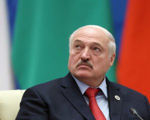 Лукашенко визнав патріотичне гасло &quot;Жыве Беларусь&quot; нацистським