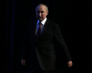 Путин не собирается завершать войну – Bloomberg