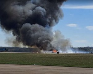 Назвали количество жертв в результате столкновения самолетов на авиашоу в США