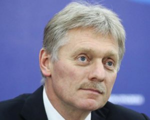 Песков немногословно отреагировал на приезд Зеленского в Херсон