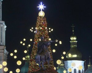 Главная елка в Киеве будет, но есть нюансы – подробности от КГГА