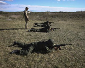 Дружини &quot;чмобіків&quot; із Сахаліну збираються на Донбас