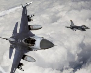 У НАТО повернулися до ідеї передати Україні винищувачі F-16 – адмірал ВМС США