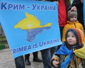 Россиян могут выдворить из Крыма: подробности