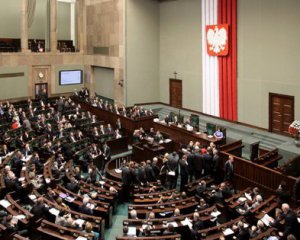 Сейм Польши провалил голосование за признание России спонсором терроризма – что произошло