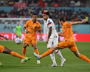 Нидерланды одолели США и стали первыми четвертьфиналистами ЧМ-2022