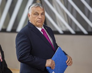 Венгрия заблокировала помощь Украине