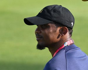 Экс-игрок "Барселоны" избил блогера после матча ЧМ-2022