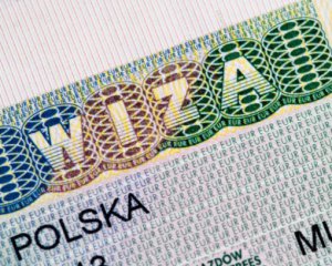 Генконсульство Польщі у Львові змінює правила подання заяв на візи