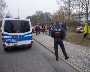 Стрельба в центре Дрездена: преступник убил женщину и взял заложников