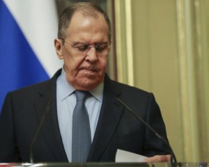 Лавров і Небензя розродились новими фейками про війну в Україні
