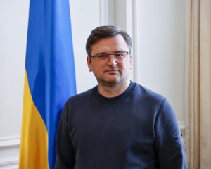 Кулеба: ніхто не повинен вестися на російську димову завісу