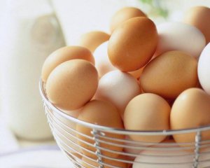Избавиться от похмелья помогут яйца – полезные советы к праздникам
