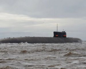 Угроза массированного удара растет: россияне вывели ракетоносители в Черное море