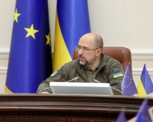 Скільки Україна витратила на війну за 10 місяців: відповідь Шмигаля