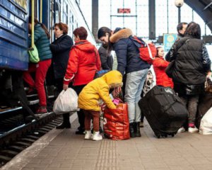 Частину українських біженців з Естонії просять переїхати в Фінляндію ‒ назвали причину