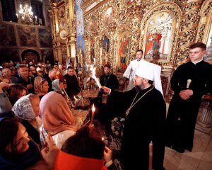Різдвяне богослужіння в Лаврі: ПЦУ пошила московських церковників у дурні