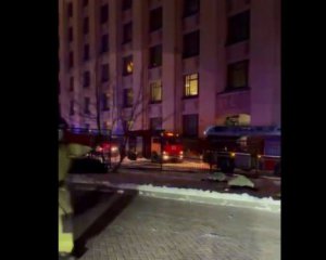 Хтось покурив – у МЗС Росії сталась пожежа