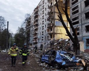 Запорожье под обстрелом российских террористов, сообщают о взрывах