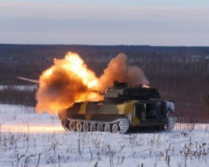 Білорусь привела в готовність артилерію: чого очікувати