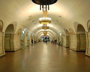 Станцію &quot;Площа Льва Толстого&quot; перейменують. Стала відома майбутня назва